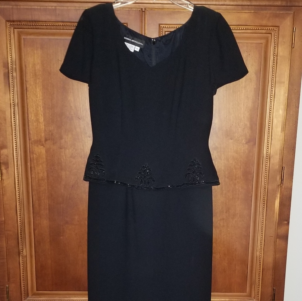 Donna Morgan, Size 6, Black Floor Length Gown
